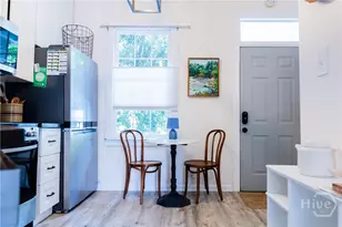 524 E Charlton St, Savannah, GA 31401 - Photo 6