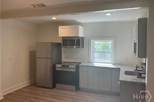 722 Waters Ave, Savannah, GA 31404 - Photo 8