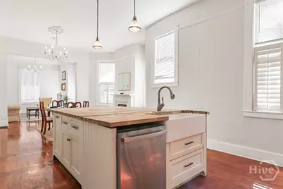 205 W 35th Street, Savannah, GA 31401 - Photo 18