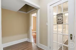 205 W 35th St, Savannah, GA 31401 - Photo 36