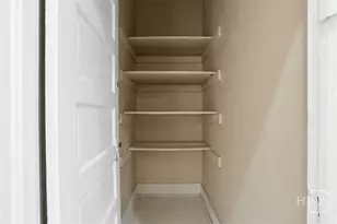 205 W 35th St, Savannah, GA 31401 - Photo 24