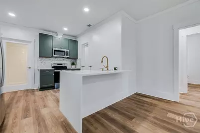 1018 Seiler Avenue, Savannah, GA 31401 - Photo 12