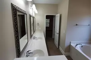 125 Jacobs Cir, Richmond Hill, GA 31324 - Photo 12