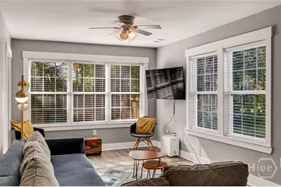 710 E 38th Street, Savannah, GA 31401 - Photo 4