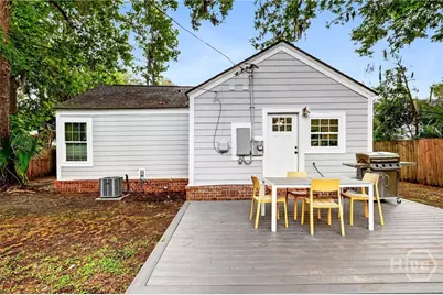 710 E 38th Street, Savannah, GA 31401 - Photo 14