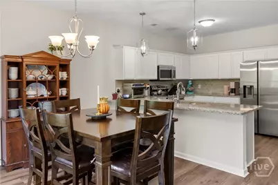 176 Courage Way, Hinesville, GA 31313 - Photo 14