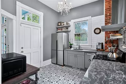 202 E 32nd Street, Savannah, GA 31401 - Photo 20