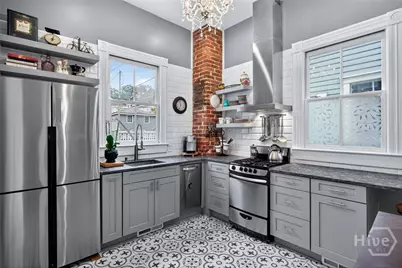 202 E 32nd Street, Savannah, GA 31401 - Photo 18