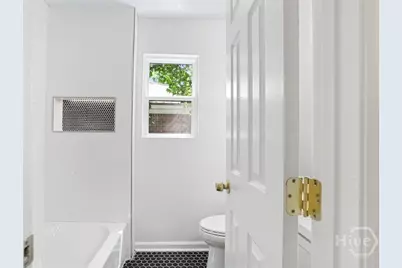 2020 Cowan Avenue, Savannah, GA 31405 - Photo 20