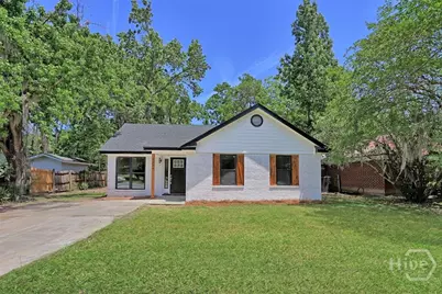 2020 Cowan Avenue, Savannah, GA 31405 - Photo 4