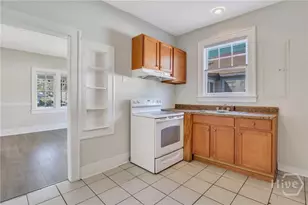 1122 E 40th St, Savannah, GA 31404 - Photo 32