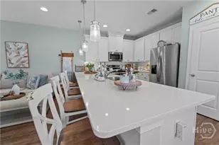 153 Lake Lily Dr, Richmond Hill, GA 31324 - Photo 6