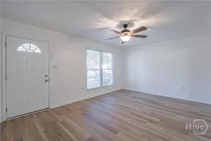 216 Holiday Cir, Savannah, GA 31419 - Photo 6