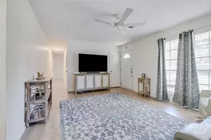 1348 Whitfield Park Dr, Savannah, GA - Photo 6