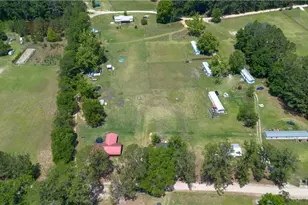269 Dee Ln, Hinesville, GA 31313 - Photo 2
