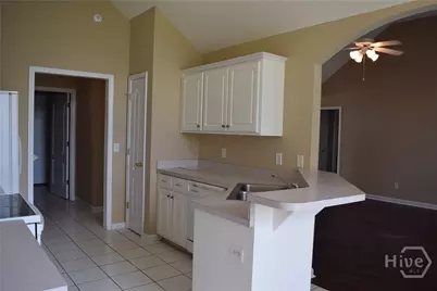 63 Edie Court, Richmond Hill, GA 31324 - Photo 8