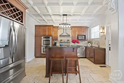 535 E 44th Street, Savannah, GA 31405 - Photo 14