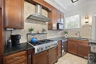 535 E 44th St, Savannah, GA 31405 - Photo 16