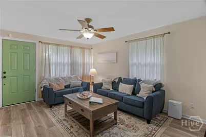 1504 W Creighton Place, Savannah, GA 31406 - Photo 4