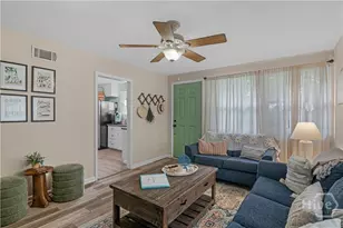 1504 W Creighton Pl, Savannah, GA 31406 - Photo 2