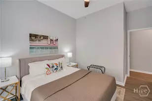 323 W 31st St, Savannah, GA 31401 - Photo 12