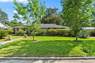 1409 E 49th St, Savannah, GA 31404 - Photo 2
