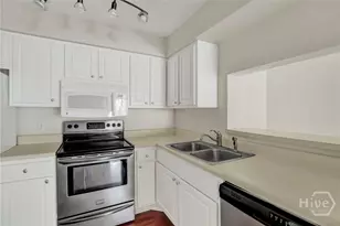 12300 Apache Ave, Savannah, GA 31419 - Photo 16