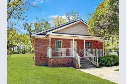 109 Darling Street, Savannah, GA 31408 - Photo 1