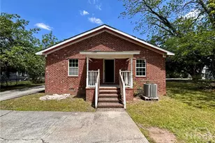 109 Darling St, Savannah, GA 31408 - Photo 4