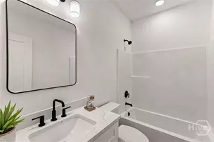 1608 Reynolds St, Savannah, GA 31401 - Photo 14
