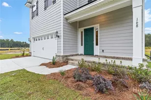 152 Hanover Pl, Richmond Hill, GA 31324 - Photo 2
