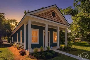 1410 Le Grand St, Savannah, GA 31401 - Photo 2