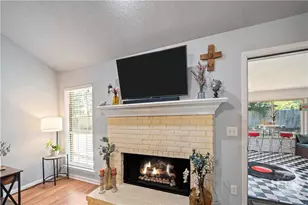 521 Bennington Ct, Hinesville, GA 31313 - Photo 8