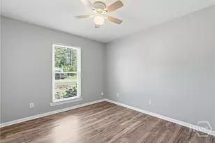 1329 Pine Ridge Dr, Savannah, GA 31406 - Photo 18