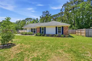 1329 Pine Ridge Dr, Savannah, GA 31406 - Photo 2