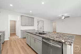 150 Orkney Rd, Savannah, GA 31407 - Photo 10