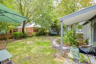 226 E 53rd St, Savannah, GA 31405 - Photo 46