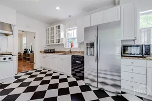 226 E 53rd St, Savannah, GA 31405 - Photo 16