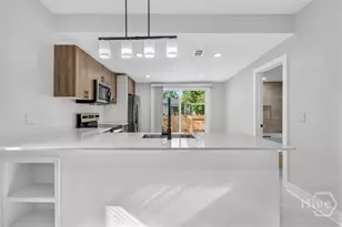 1011 Richards St, Savannah, GA 31415 - Photo 8
