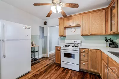 722 E 40th Street, Savannah, GA 31401 - Photo 12