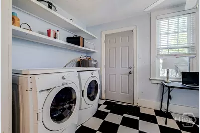 722 E 40th Street, Savannah, GA 31401 - Photo 14