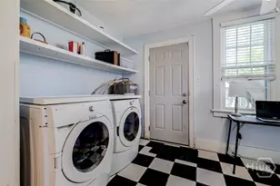 722 E 40th St, Savannah, GA 31401 - Photo 14