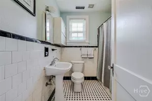 722 E 40th St, Savannah, GA 31401 - Photo 18