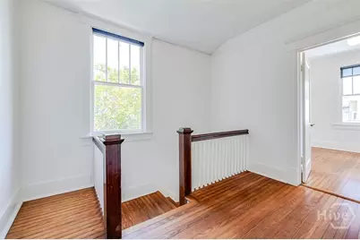 525 Maupas Avenue, Savannah, GA 31401 - Photo 32