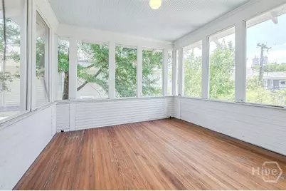 525 Maupas Avenue, Savannah, GA 31401 - Photo 42