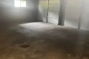 201 Oak St, Bloomingdale, GA 31302 - Photo 12