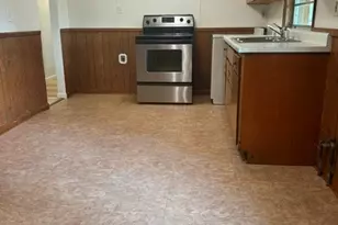 201 Oak St, Bloomingdale, GA 31302 - Photo 8