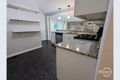 220 Columbus Drive, Savannah, GA 31405 - Photo 6