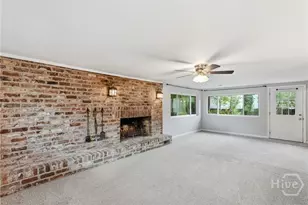 220 Columbus Dr, Savannah, GA 31405 - Photo 8