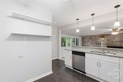 220 Columbus Drive, Savannah, GA 31405 - Photo 12